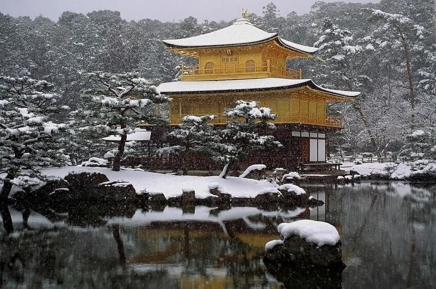 Le Kinkaku-ji de Kyoto, en hiver